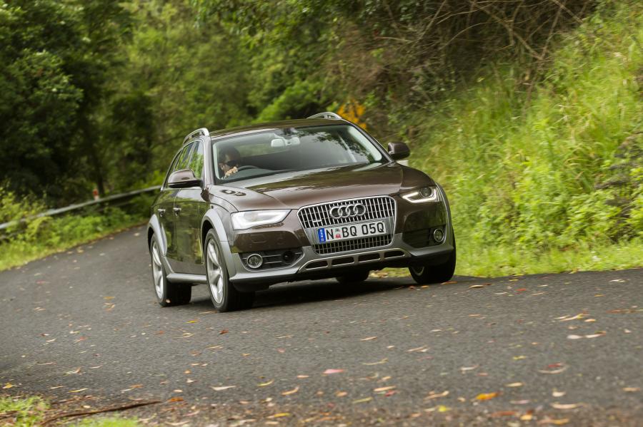  Audi A4 Allroad 2.0 TDI Quattro (B8, 8K) 2012 года  (AU) (фото 2 из 24)
